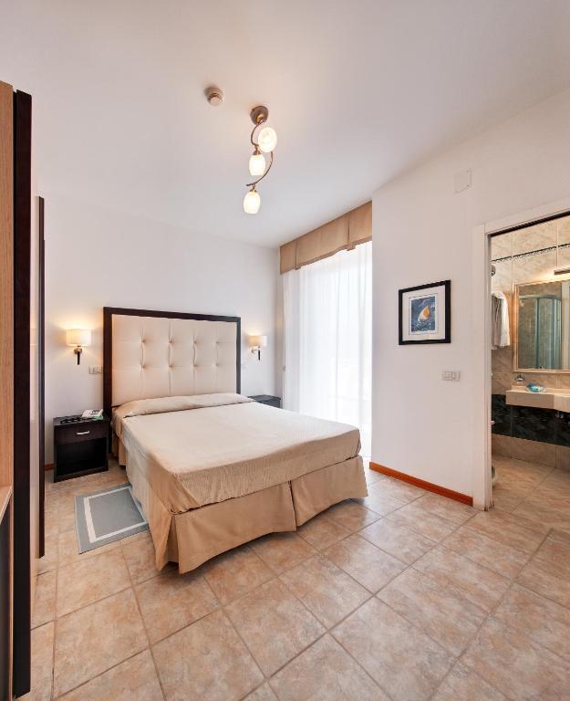 Hotel Bahia ซัน เบเนเดตโต เดล ตรอนโต ภายนอก รูปภาพ