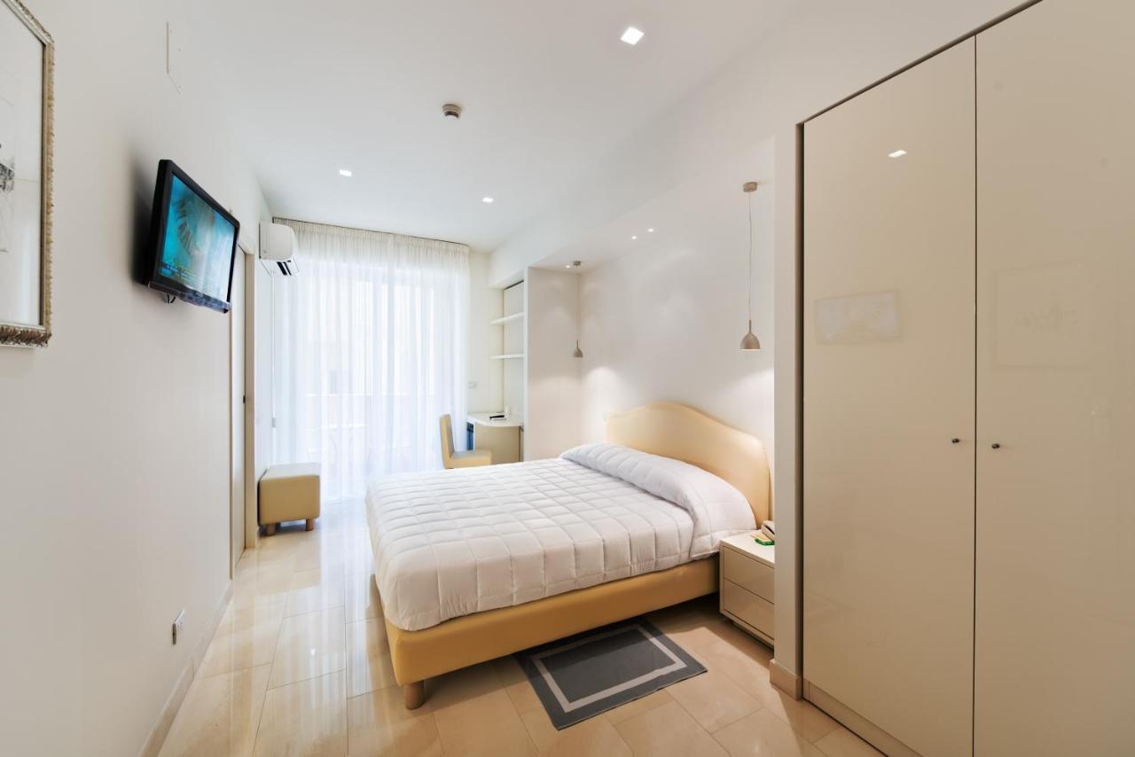 Hotel Bahia ซัน เบเนเดตโต เดล ตรอนโต ห้อง รูปภาพ